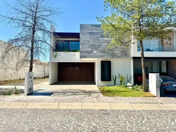 Casa en venta en La Campiña del Bosque, León — foto 2 de 18