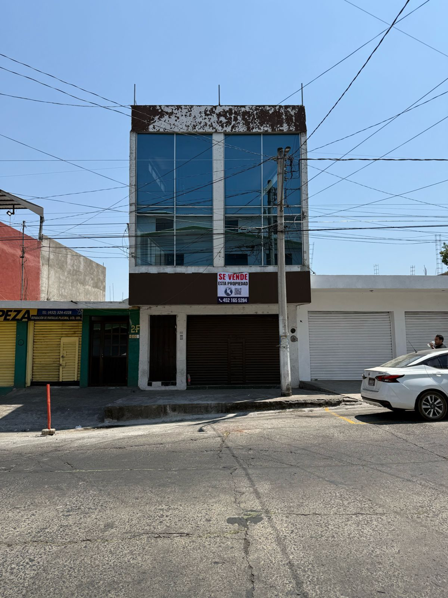 Edificio en venta en Morelos, Uruapan — foto 1 de 9