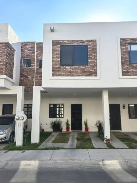 Casa en Venta en Rincón del Sol Residencial, Ciudad del Sol, Querétaro
