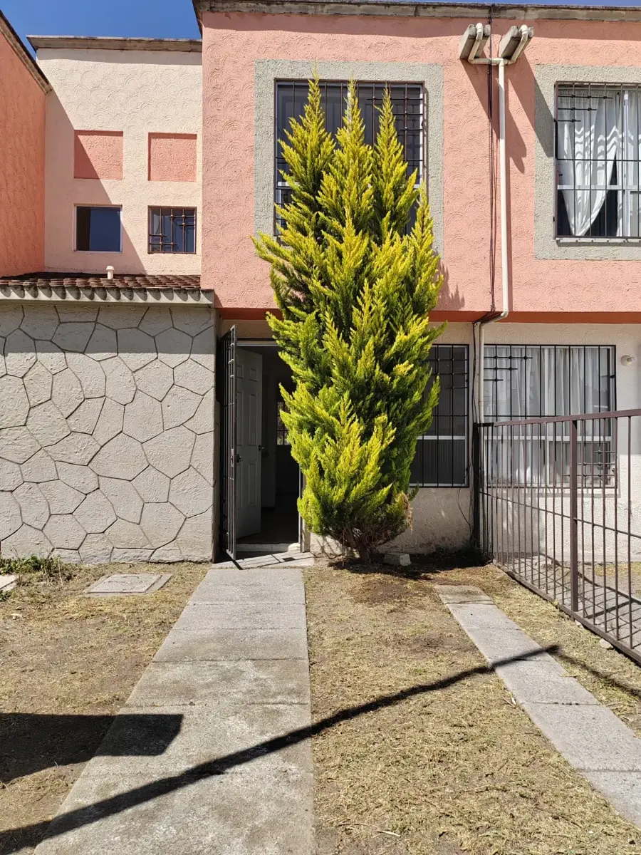 Casa en venta en Rinconada del Valle, Temoaya — foto 1 de 15