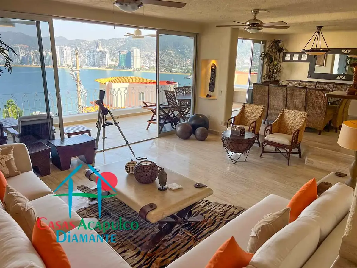 ¡Vistas de impacto en Acapulco! Residencia de lujo con terraza frente al mar ¡Vistas de impacto en Acapulco! Residencia de lujo con terraza frente al mar