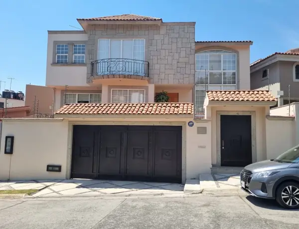 Casa en venta en Parques de la Herradura, Huixquilucan — foto 2 de 3