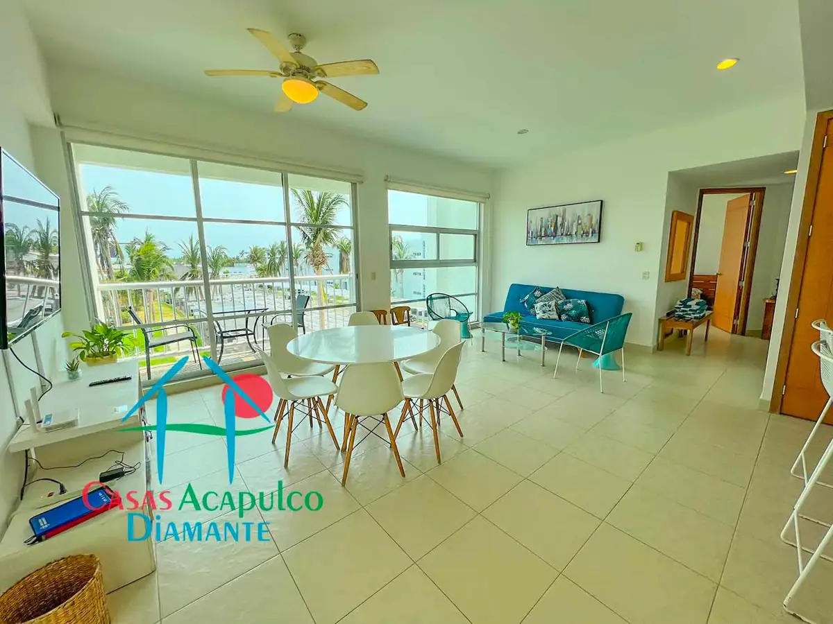 Depa de 2 recámaras, iluminado, funcional con acceso a club de playa y casa club VIDANTA Depa de 2 recámaras, iluminado, funcional con acceso a club de playa y casa club VIDANTA