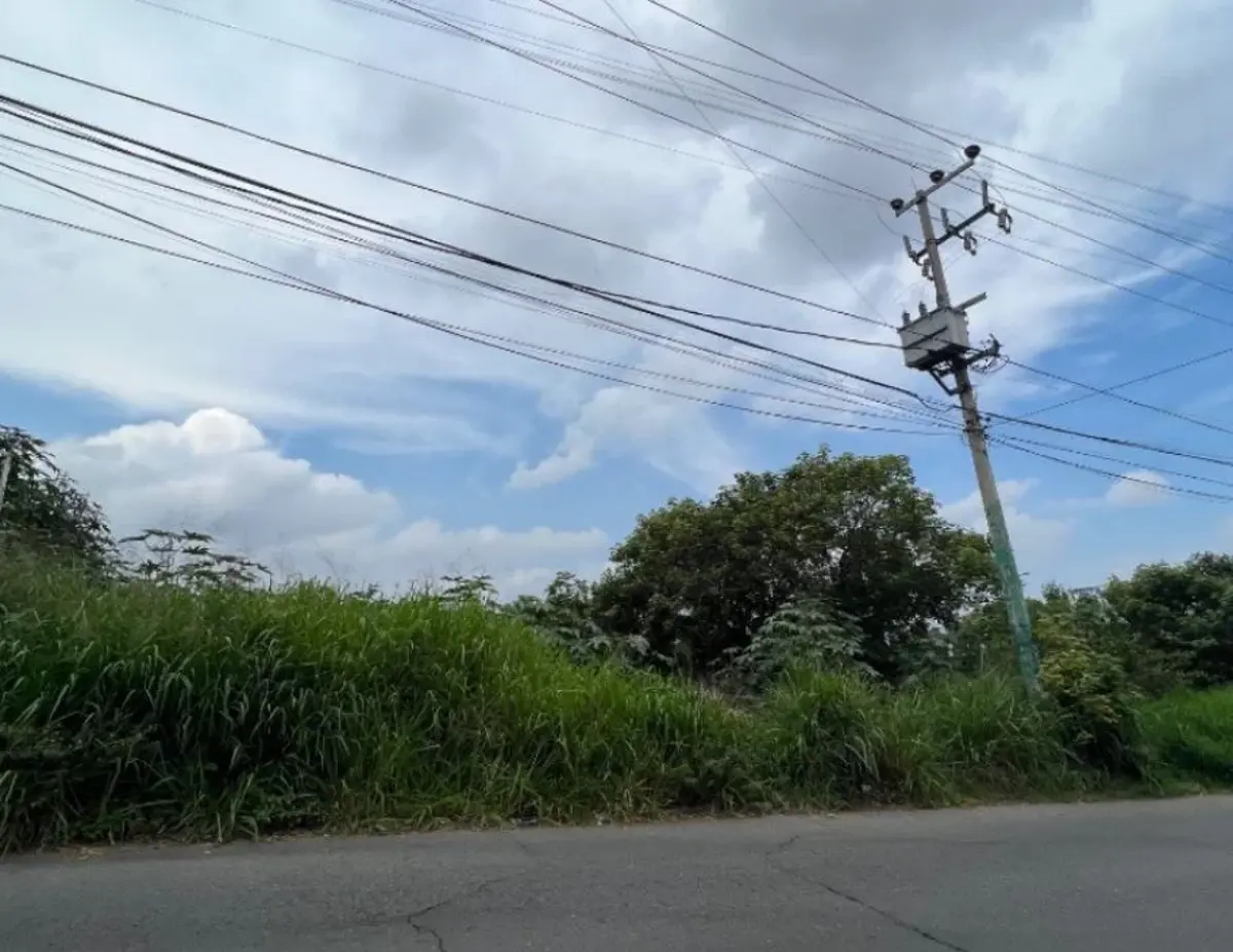 Terreno en venta en Lomas de Ahuatlán, Cuernavaca — foto 1 de 5