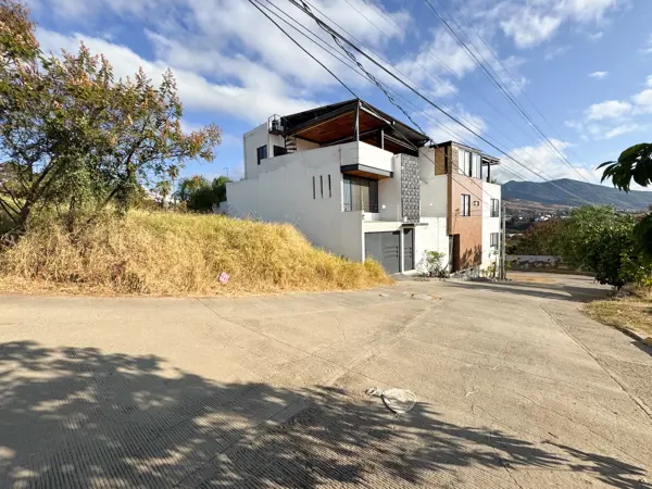 Terreno en venta en Guadalupe Victoria, Oaxaca de Juárez — foto 2 de 6