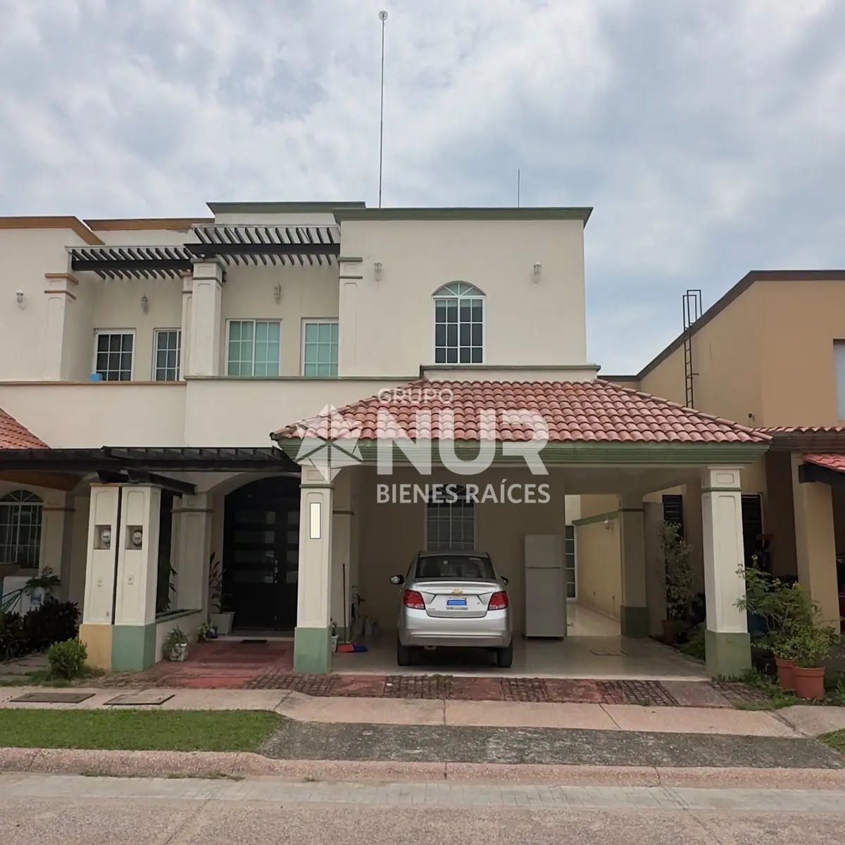 Casa en venta en Terranova, Centro — foto 1 de 16