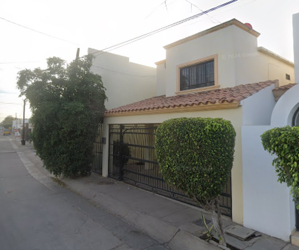 Casa en venta en Los Portales, Hermosillo — foto 3 de 11