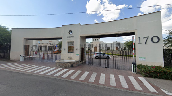 Casa en San Pedrito Peñuelas, Querétaro, Querétaro