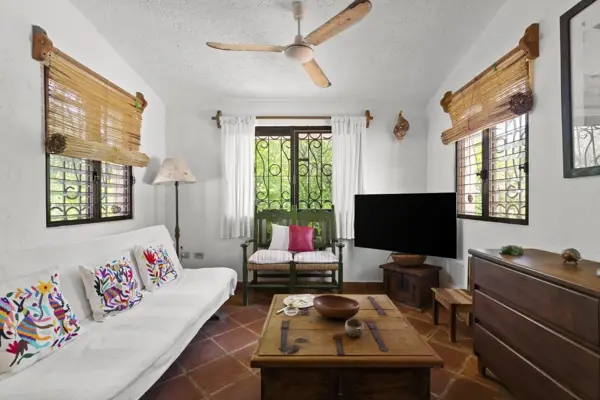 Departamento en el Corazon de Playa del Carmen · 1 Recamara · 1 Baño · Amueblado · 6 Meses — foto 1 de 13