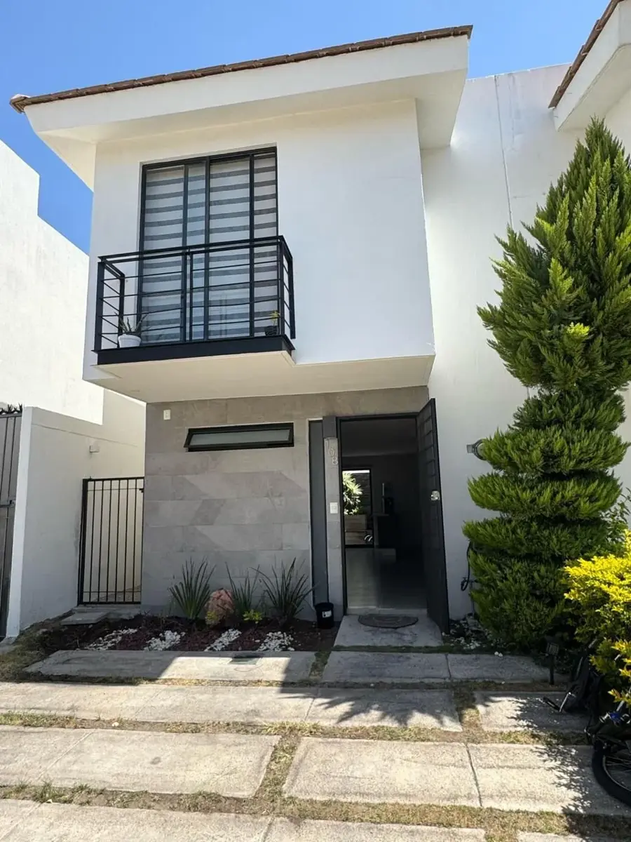 Casa en venta en Cortijo de San Agustin, Tlajomulco de Zúñiga — foto 1 de 16