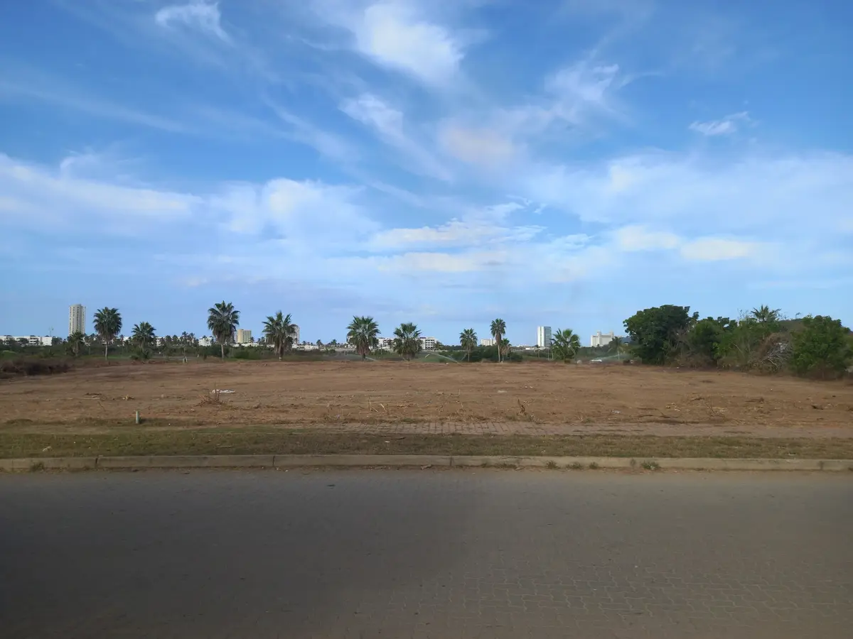 Terreno en venta en Marina Mazatlan, Mazatlán — foto 1 de 5