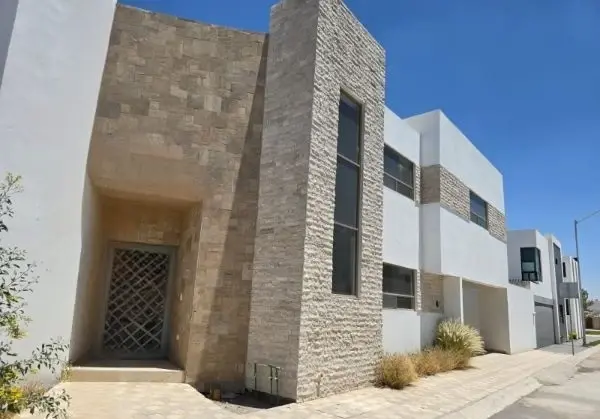 Casa en venta en Villa de las Palmas, Torreón — foto 2 de 29