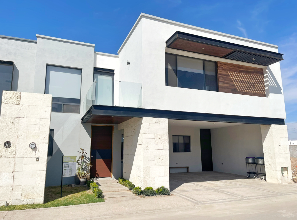 Casa en venta en Los Viñedos, Torreón — foto 1 de 28
