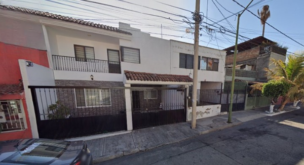 CASA EN VENTA FRACCIONAMIENTO SANTA MÓNICA, GUADALAJARA