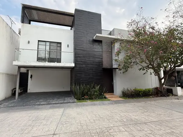 Casa en venta en Los Volcanes, Cuernavaca — foto 2 de 47