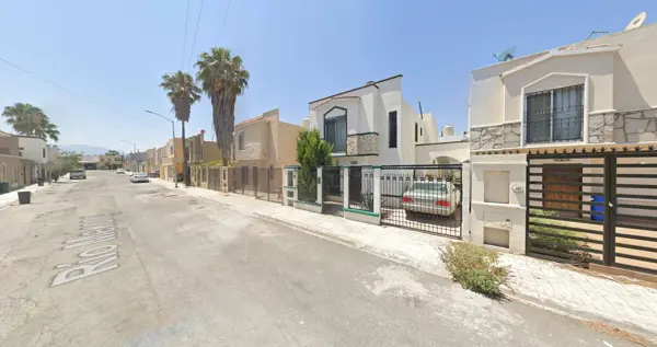 Casa en venta en Manantiales del Valle, Ramos Arizpe — foto 3 de 12