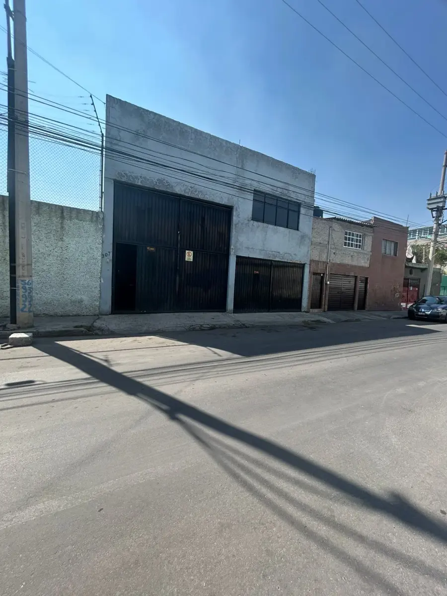 Bodega en venta en Granjas Mexico, Iztacalco — foto 1 de 4
