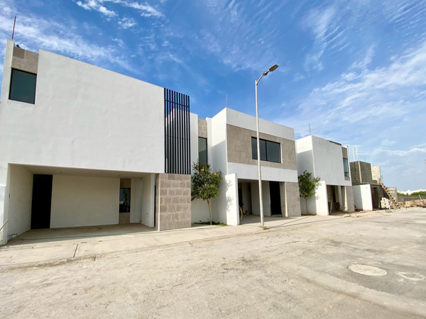 Casa en venta en Residencial Senderos, Torreón — foto 2 de 32