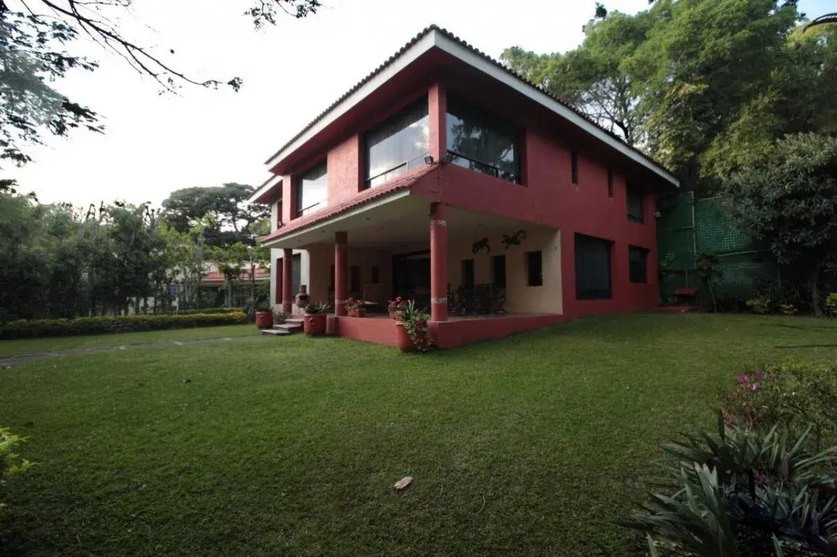 Casa en venta en San Jerónimo, Cuernavaca — foto 1 de 26
