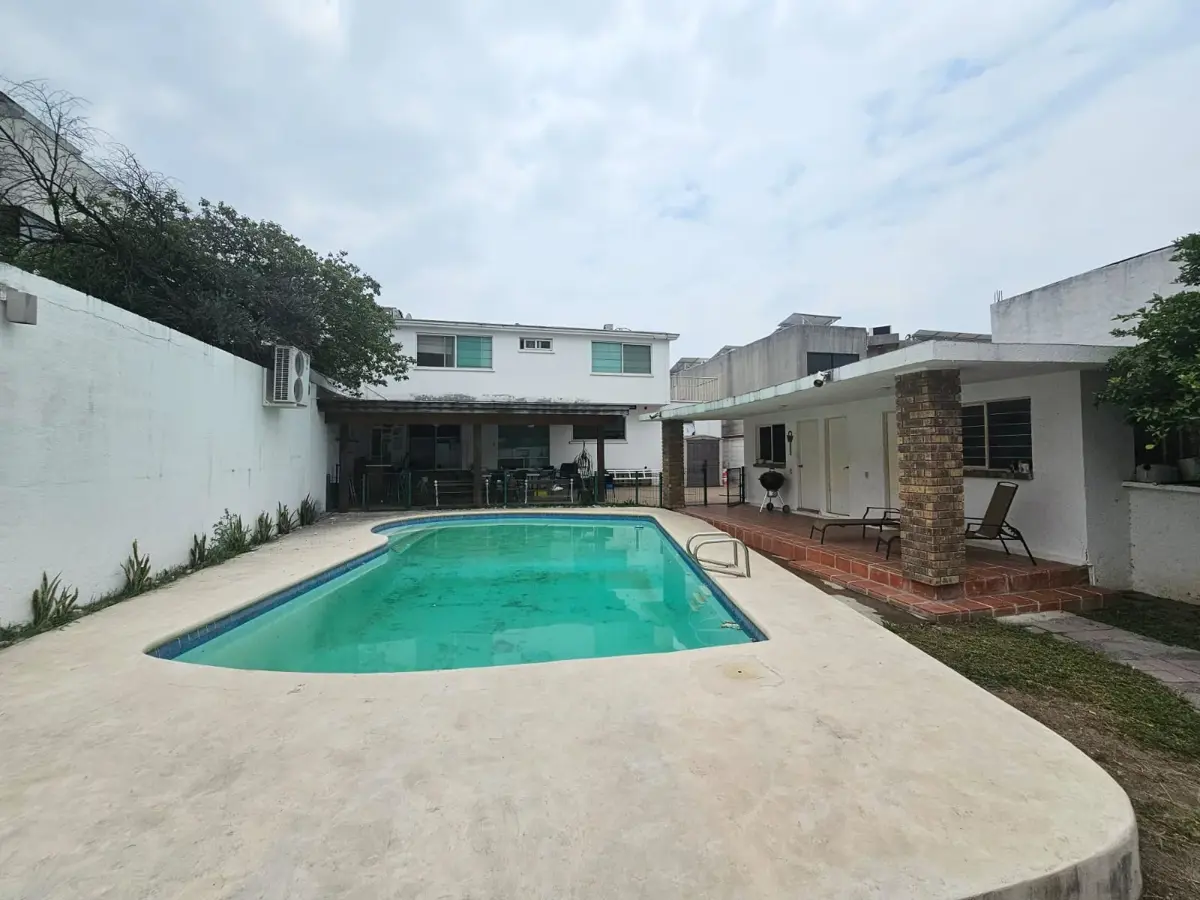 Vista 2 de PROPIEDAD EN VENTA CONTRY LA SILLA