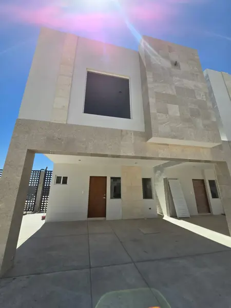 Casa en venta en Las Lomas, Torreón — foto 3 de 18