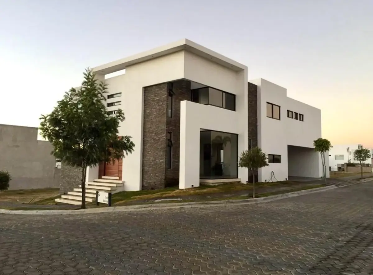 Casa en venta en Lomas de Angelópolis II, San Andrés Cholula — foto 1 de 13