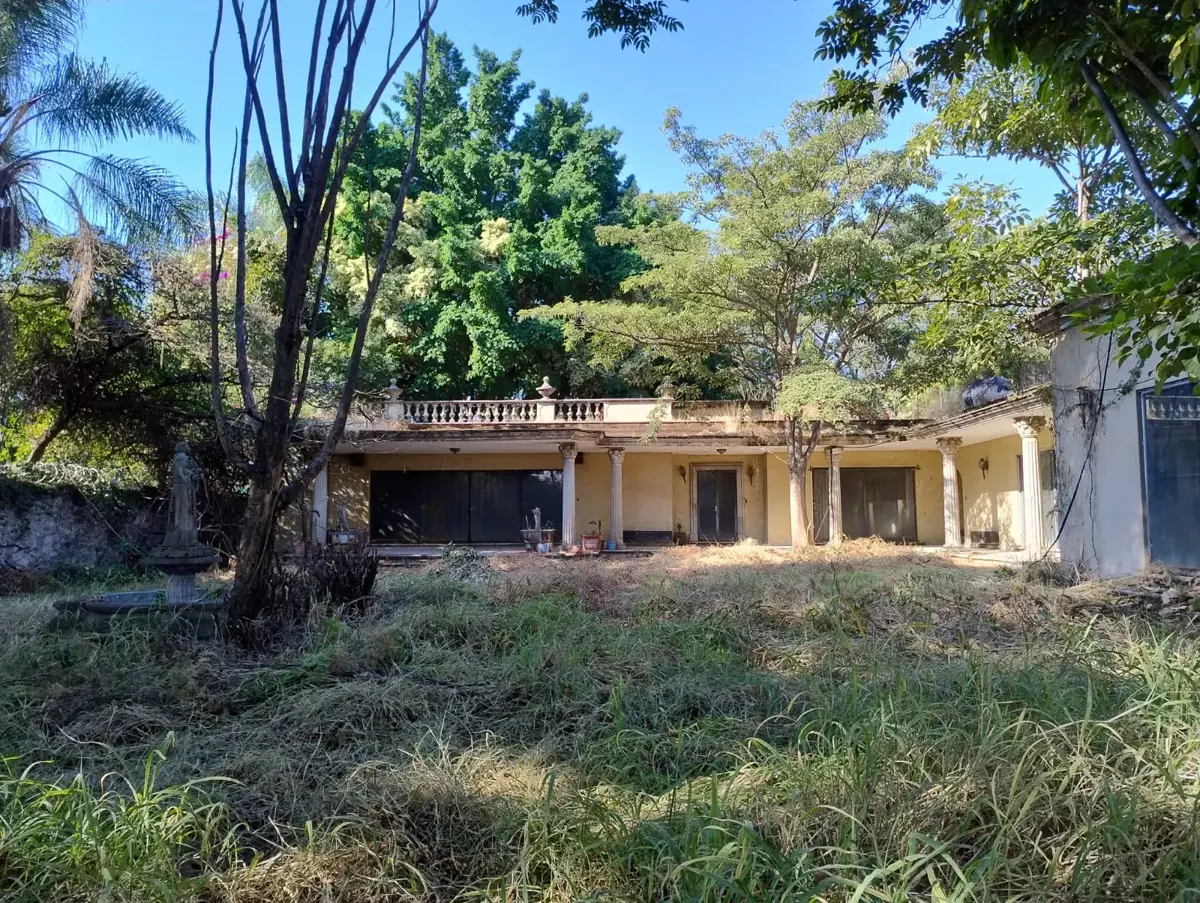 Terreno en venta en Palmira, Cuernavaca — foto 1 de 24
