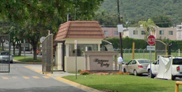 Casa Bosques del Contry Sector B-5 Guadalupe Nuevo León. SYP