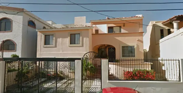 CASA EN VENTA EN JESÚS CASTRO AGUNDEZ, SAN JOSÉ DEL CABO, BAJA CALIFORNIA SUR.