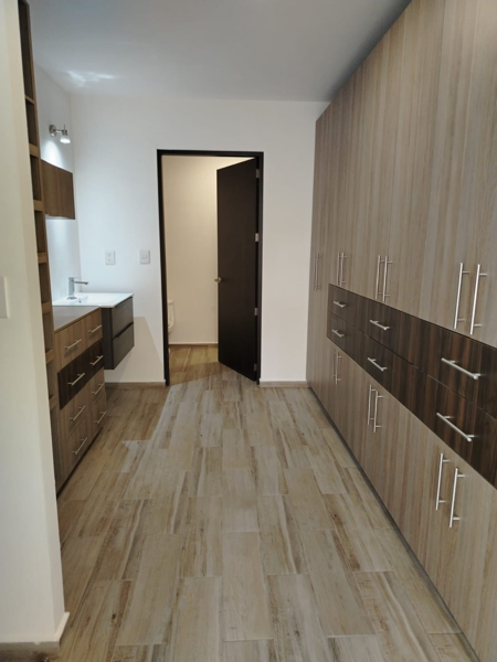 Departamento en venta en Colinas del Bosque III, Corregidora — foto 3 de 17