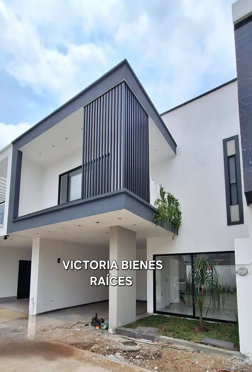 Casa en venta en Residencial la Llave, Fortín — foto 1 de 26