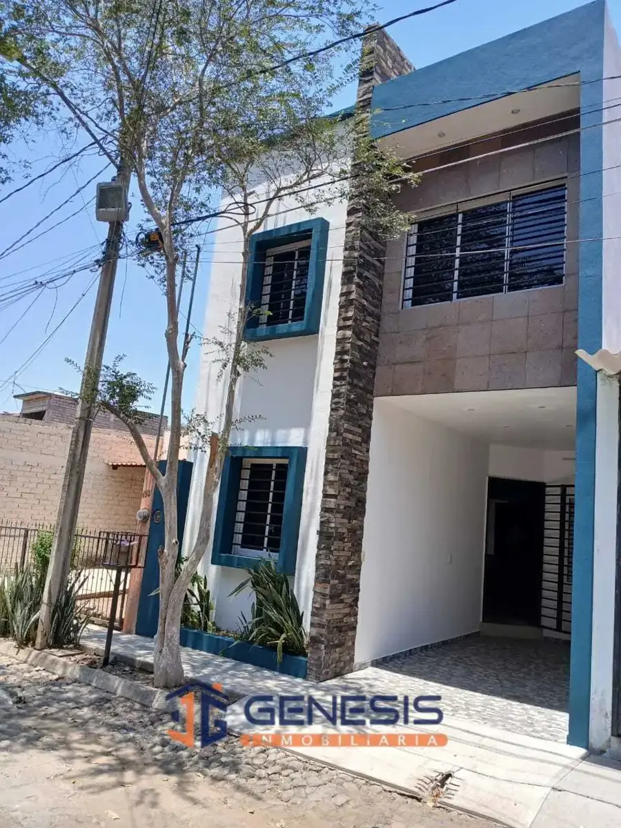 Casa en venta en Lindavista, Villa de Álvarez — foto 1 de 10