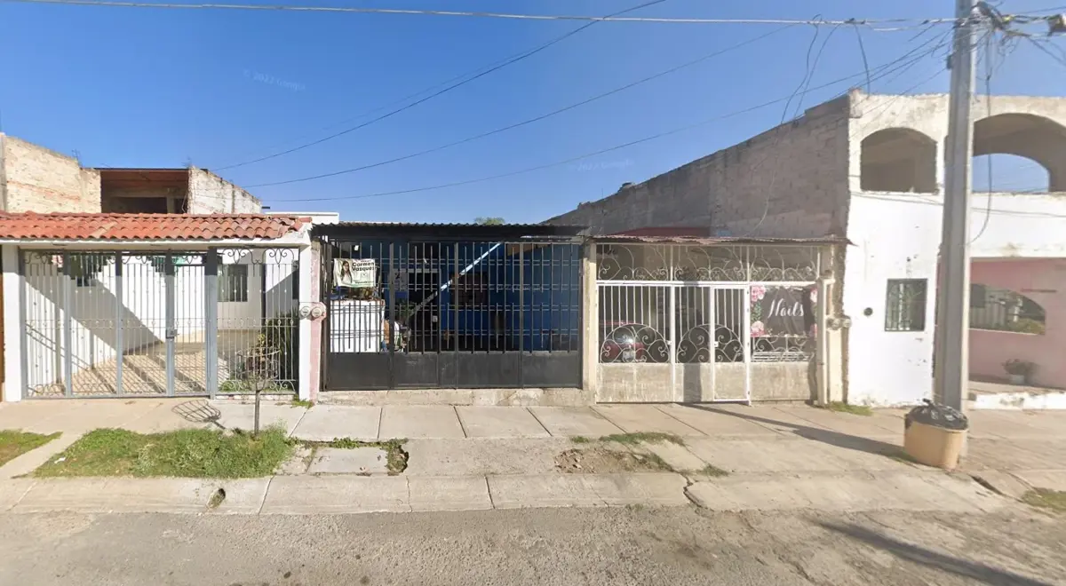 Casa en venta en Hacienda Santa Fe, Tlajomulco de Zúñiga — foto 1 de 21