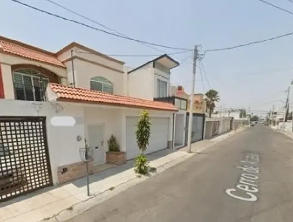 Casa en venta en Colinas del Cimatario, Querétaro — foto 3 de 10