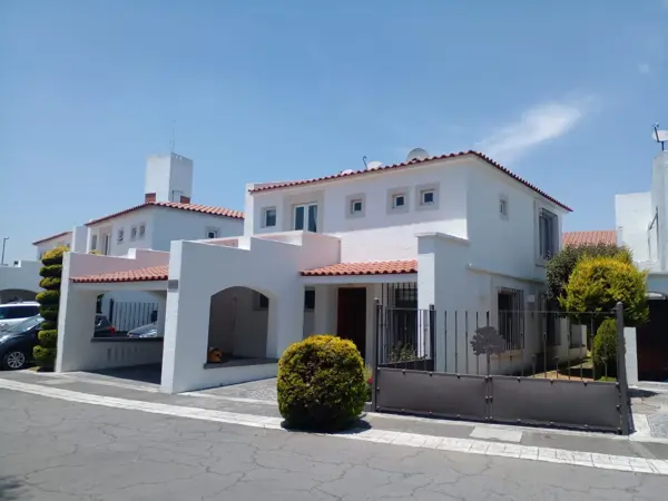 Casa en venta en El Castaño, Metepec — foto 3 de 54