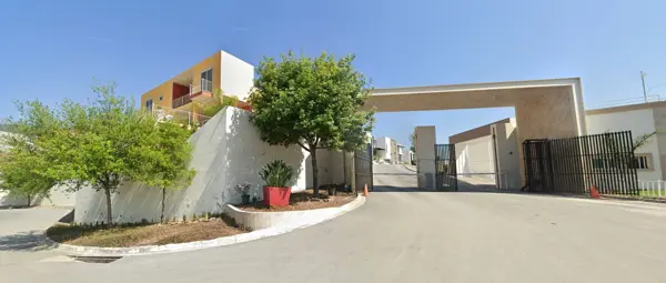Casa en venta en El Cercado Centro, Santiago — foto 2 de 39