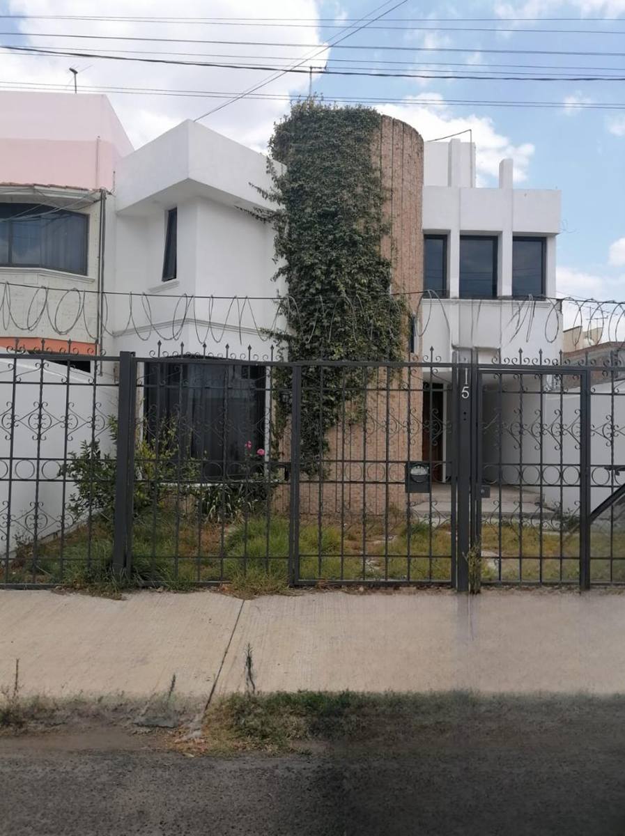 Casa en venta en Valle de San Javier, Pachuca de Soto — foto 1 de 17