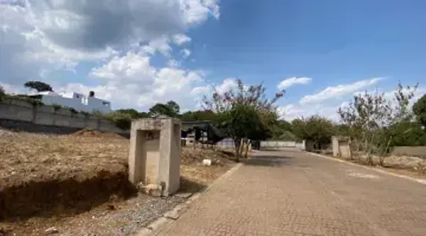 Terreno en venta en Lomas de Ahuatlán, Cuernavaca — foto 3 de 21