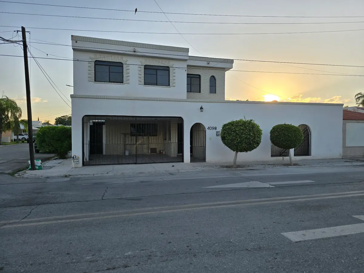 Casa en venta en Residencial el Fresno, Torreón — foto 1 de 34