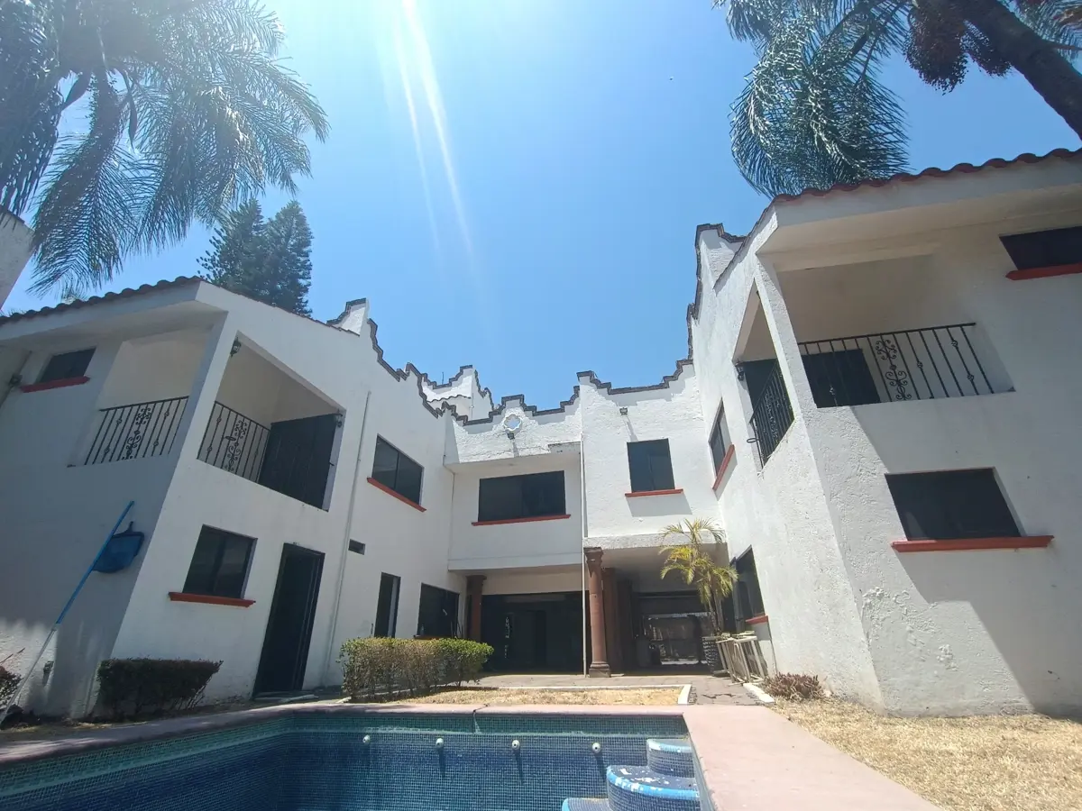 Casa en venta en Las Fincas, Jiutepec — foto 1 de 17