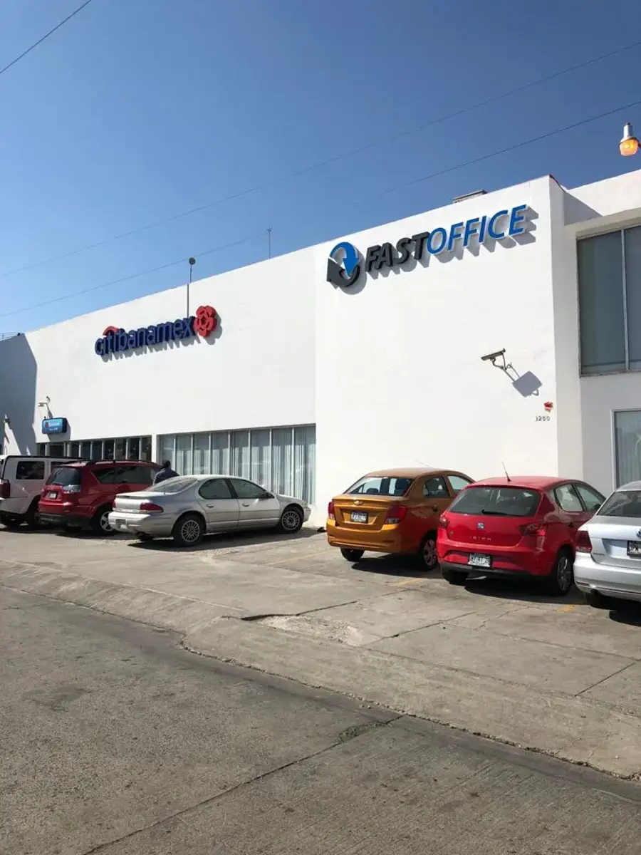 Oficina en renta en Alamo Industrial, San Pedro Tlaquepaque — foto 1 de 6
