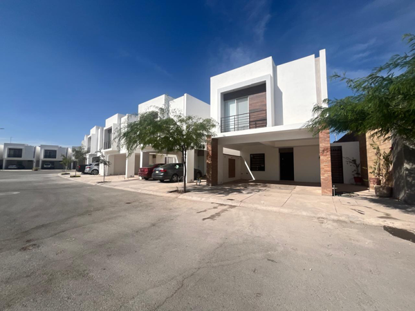Casa en venta en Paseo Aurea, Torreón — foto 2 de 28