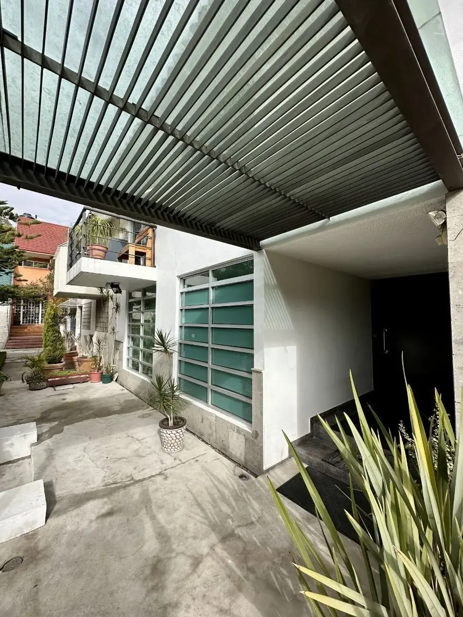Casa en venta en La Alteña I, Naucalpan de Juárez — foto 1 de 31