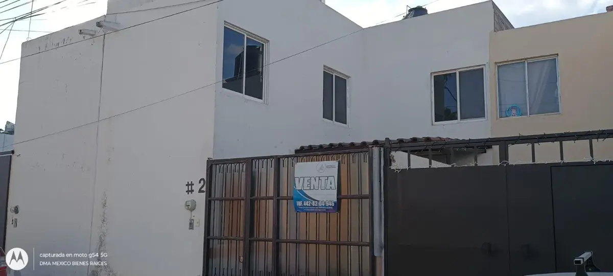 Casa en venta en Las Flores, Corregidora — foto 1 de 14