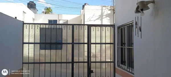 Casa en venta en Las Flores, Corregidora — foto 2 de 14