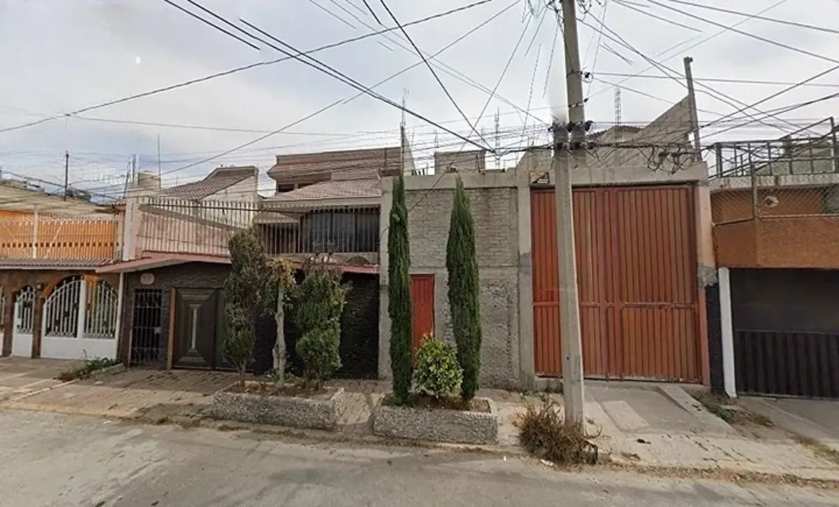 Casa en venta en Prados de Aragon, Nezahualcóyotl — foto 1 de 19