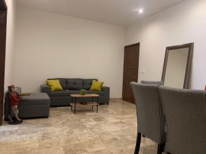 Departamento amueblado con 2 recámaras - Residencial El Fresno, Torreón, Coahuila.