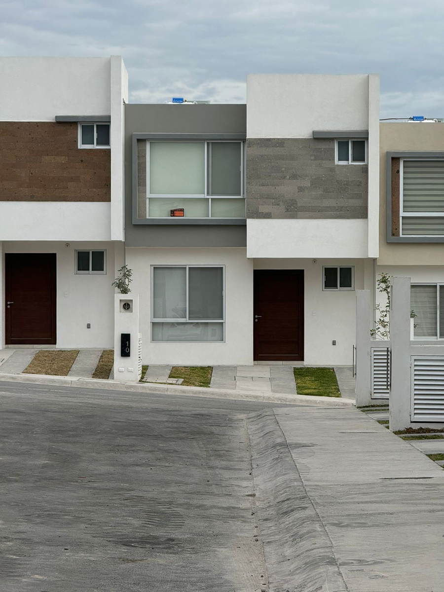 Casa en renta en Zarú, El Marqués — foto 1 de 14