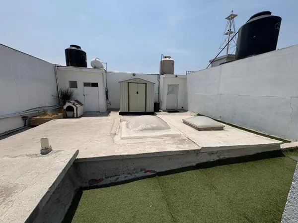 Casa en venta en Heroes de Churubusco, Iztapalapa — foto 2 de 27