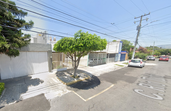 Casa en venta en Las Aguilas, Zapopan — foto 2 de 10